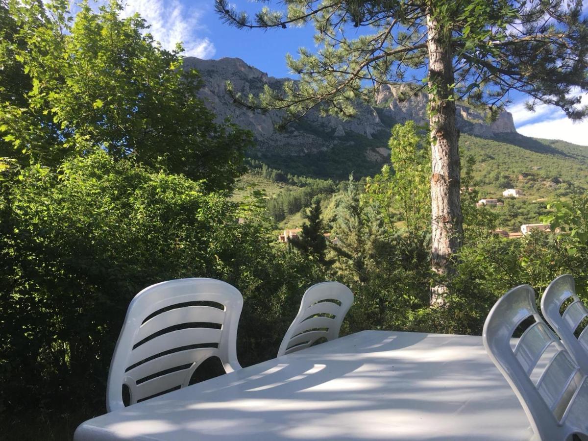 Camping Les Princes D'Orange Hotel Orpierre Kültér fotó