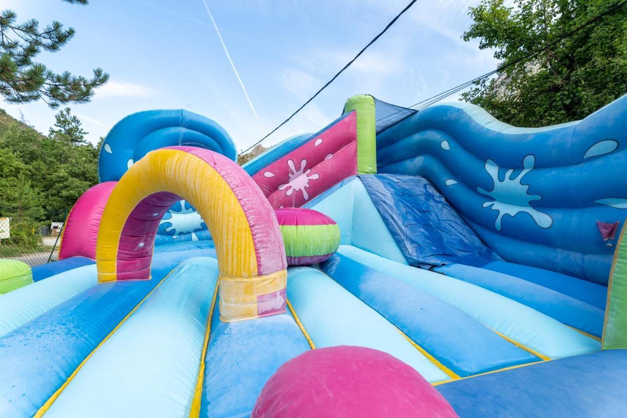 Camping Les Princes D'Orange Hotel Orpierre Kültér fotó