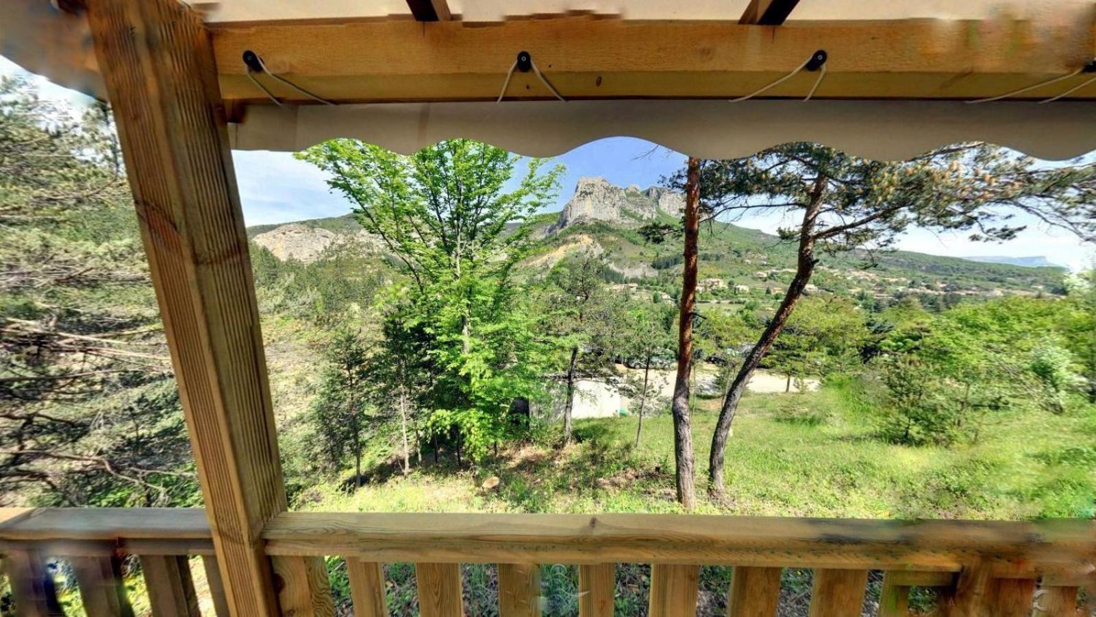 Camping Les Princes D'Orange Hotel Orpierre Szoba fotó